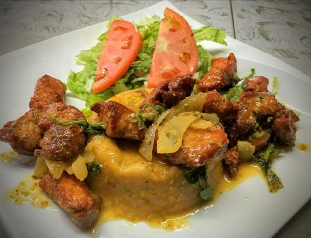 The Ultimate Piñones Experience: Culture, Cuisine, and Coastal Magic in Puerto Rico